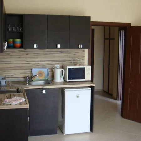 I28 At Cascadas 2 Apartment